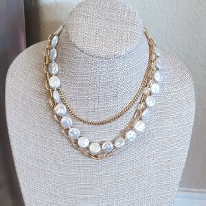 Elegant Gold and White Pearl Necklace